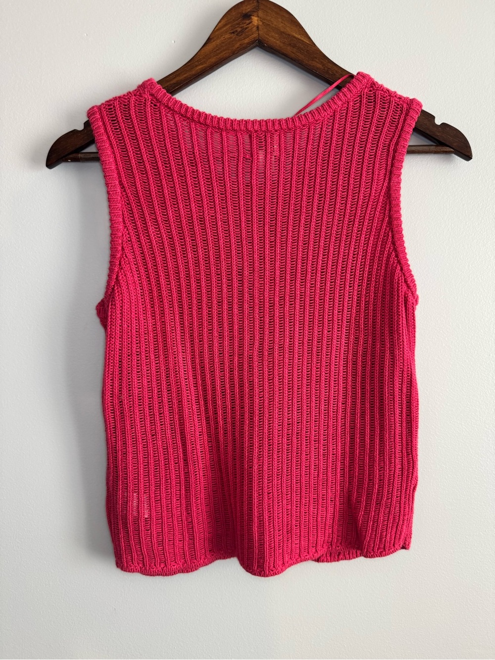 Sleeveless Rib-Knit Tank Top in Raspberry Pink - Picture 5 of 5